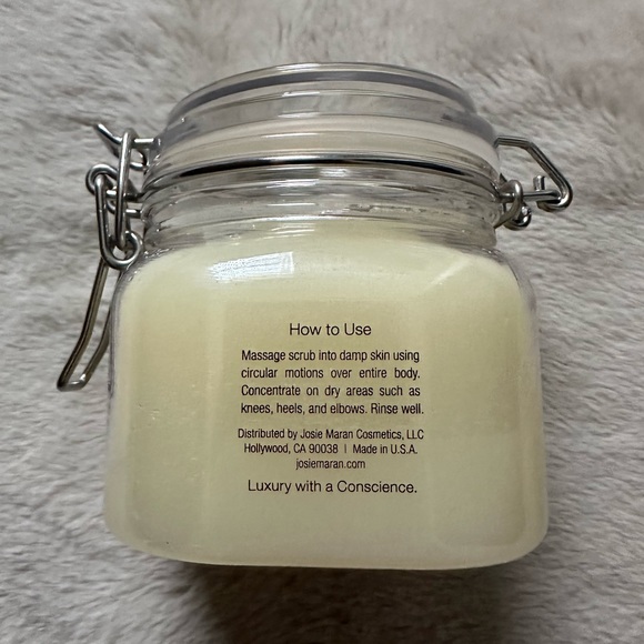 Josie Maran Peace, Love & Hippie Beach - Sugar Scrub - Picture 6 of 8